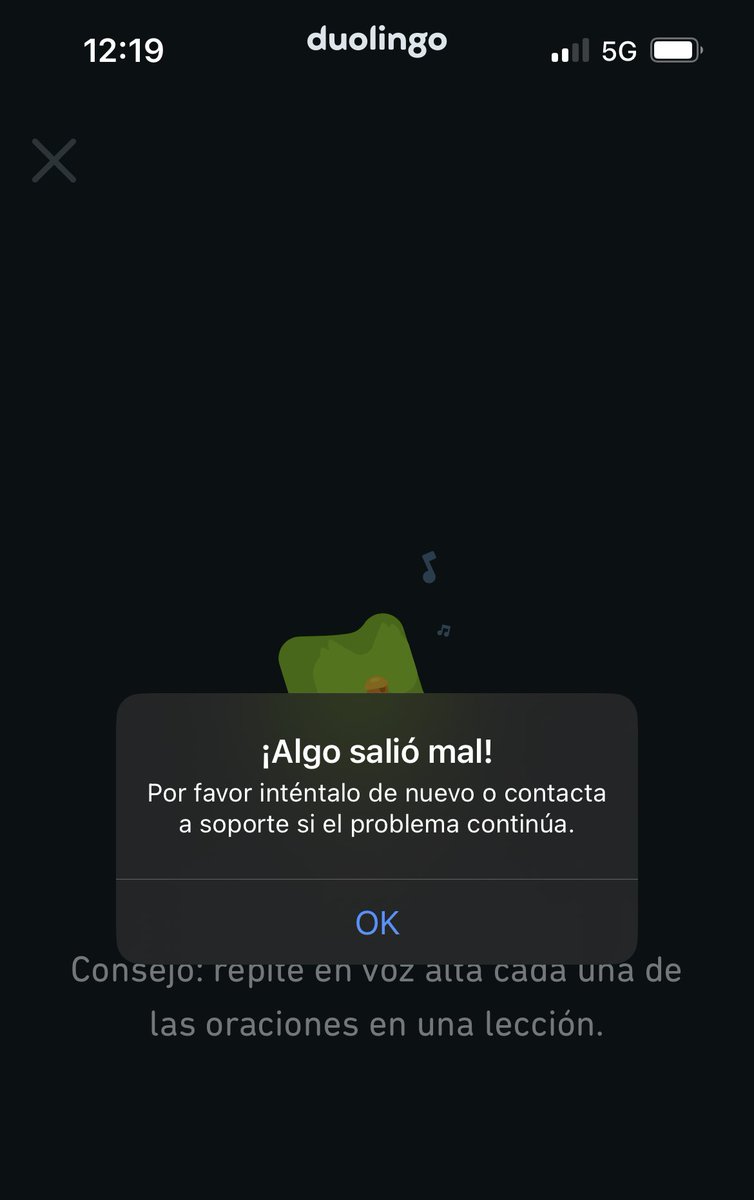 Joluvian's tweet photo. Why my paid ⁦@duolingo⁩ has more than a month not working? It’s #annoying https://t.co/TpXOsGbxVe
