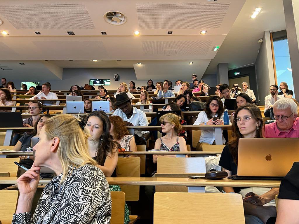 CecilieKoefoed's tweet photo. Merci à tous pour ces échanges lors de la table ronde « Réinventer le lien avec les publics et conquérir de nouveaux publics » au forum #EntreprendreCulture du @MinistereCC. Rendez-vous cet automne avec @armadanftlabs pour découvrir les projets Web3 du @domainechambord https://t.co/jAdpNjFXDv