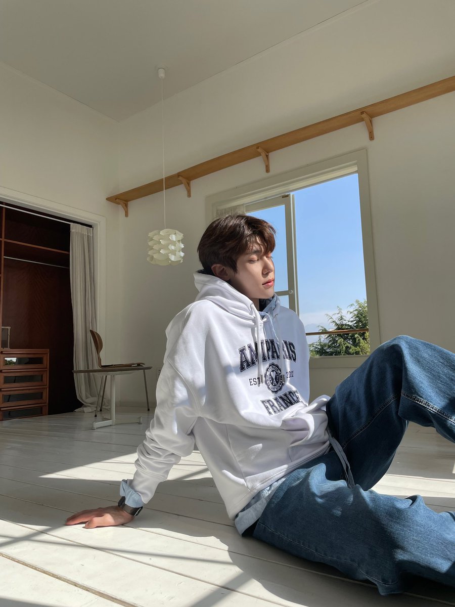 smrookies tweet picture