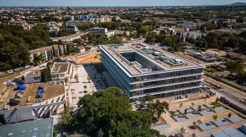 🌟#Montpellier : L’<a href="/univpaulvalery/">Université de Montpellier Paul-Valéry</a> se classe à la 1ère place des universités françaises en Lettres, Langues, Arts, Sciences Humaines et Sociales🎓 À retrouver dans notre article. bit.ly/3PTi8MP