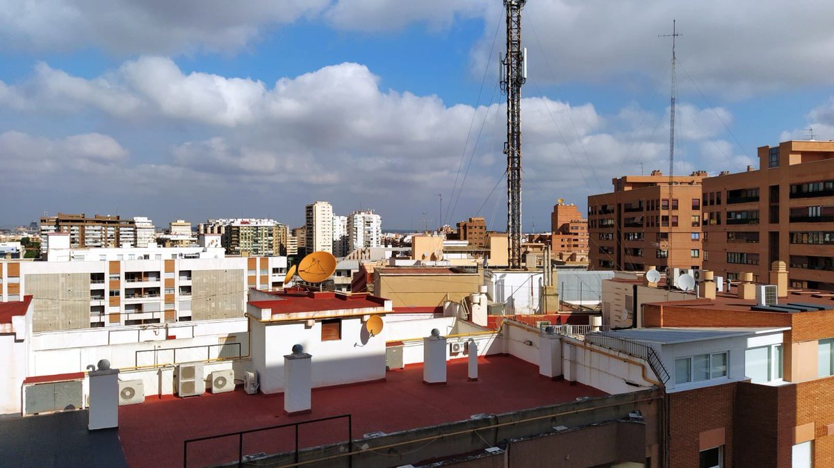 Quiquepe1's tweet photo. Uns amics la mar de majos busquen company/a de pis a València: 
- 📍C. Menéndez Pelayo, 29. 
- 🛏️ 4 habitacions. 
- 💰 270€/mes (despeses incloses) 
- 🗓️ Agost (2023) a Juliol (2024) https://t.co/8pW9kVTSzv