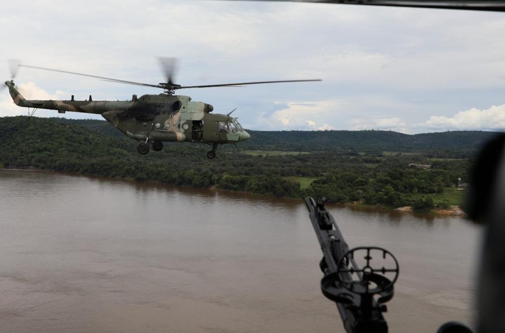 hljohan's tweet photo. Los campamentos depredadores de la naturaleza en el estado Amazonas serán desmantelados y destruidos uno a uno. 

Los pueblos indígenas tienen  derechos ancestrales de conservación más por ningún concepto tendrán derechos sobre la destrucción y apocalipsis de las tierras del Estado venezolano, siendo un deber y derecho su conservación de acuerdo a la CRBV.