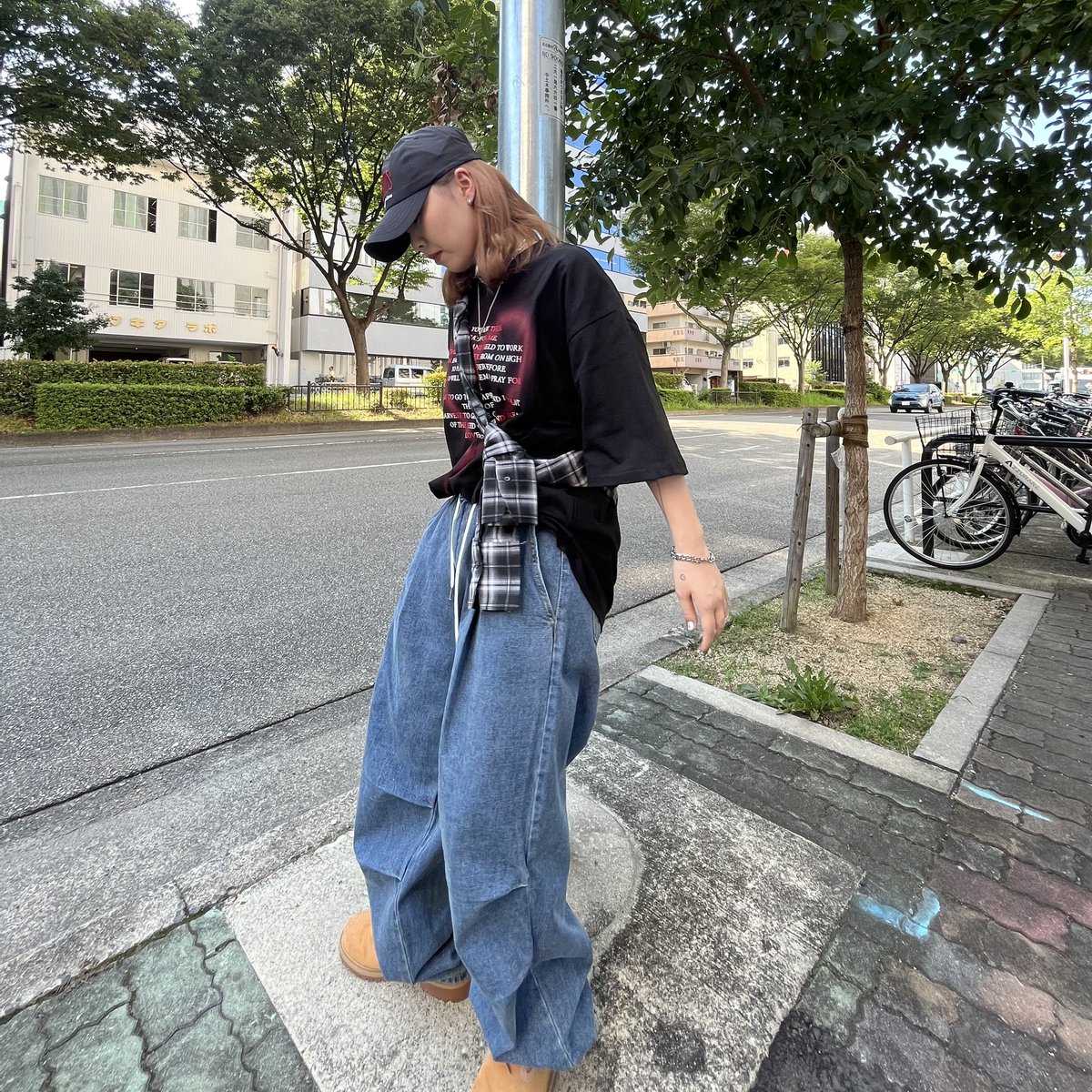 onewillofficial's tweet photo. Parachute tuck denim pants

#ONEWILL #onewill #ストリートファッション     #韓国ストリートファッション #ストリートモード #ストリートブランド #トレンドファッション #名古屋セレクトショップ #fashion #koreanfashion #koreastyle #fyp #韓スト #韓ストコーデ #韓国ストリート https://t.co/aaFGbH6h6e