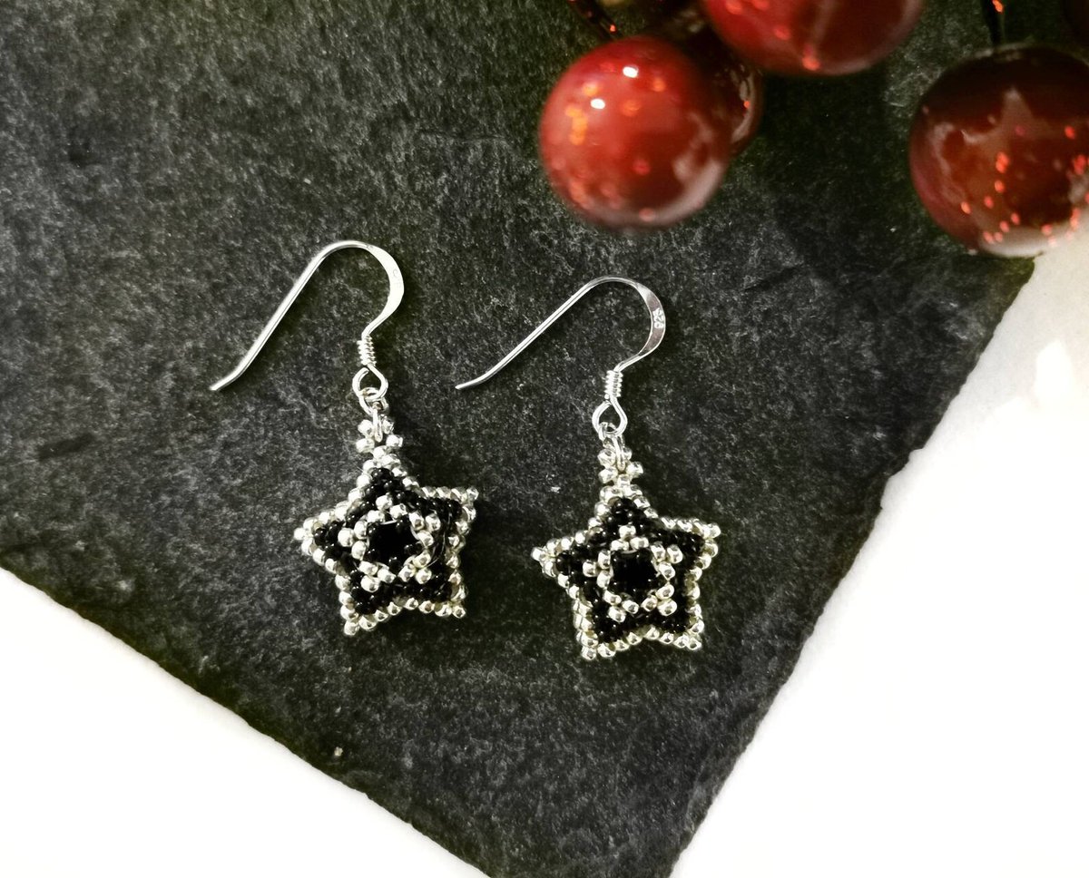 If you're starting your Crimbo shopping early this year, we have a number of popular gift items in the store, including these sterling silver star earrings, which always seem to go down a treat with recipients 

etsy.com/uk/listing/886…

#elevenseshour #ChristmasInJuly #etsyseller