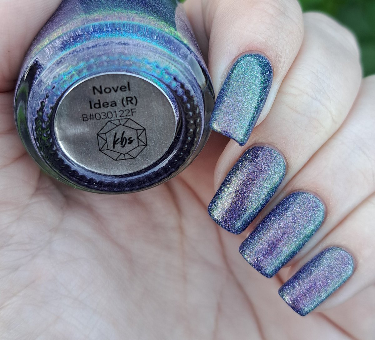 givemesparkles's tweet photo. This week's polish: 'Novel Idea' from @kbshimmer is a deep grape purple glitter polish that shows off shimmers of rose-gold-green-aqua and is jam-packed with reflective/flash reactive glitters that sparkle in the light. 💜💙💚🩷✨️💅 #kbshimmer #indienailpolish #givemesparkles https://t.co/GCP4V9dMeA
