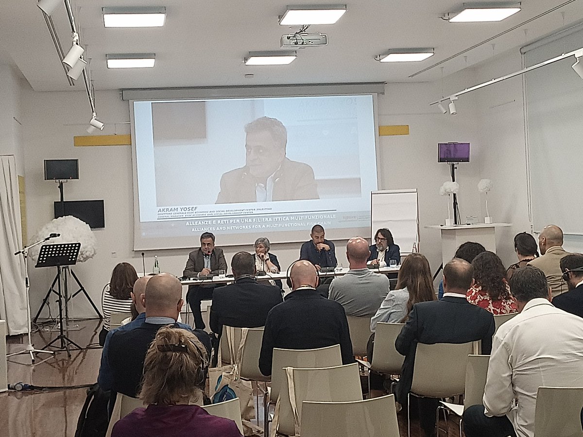 #FinalEvent Session 3: Blue services to communities.
From marine waste collection to marine research and educational service, create revenues to fishermen &amp; value to communities. We debate it with <a href="/CIHEAMBari/">CIHEAM Bari</a> 
#COISPA #ESDC🇵🇸 #AlTawfiqGaza
<a href="/IORAofficial/">IORA</a> 
#EMD2023