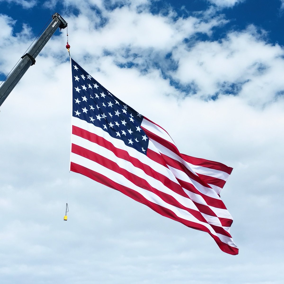 AmerMagicTeam's tweet photo. We’re in Barcelona but our hearts are always home. Happy 4th of July from American Magic!🇺🇸

#Happy4thOfJuly #AmericanMagic #AmericasCup https://t.co/Icbs9yDHvZ