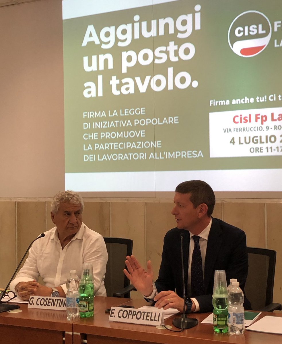 Cisl_Lazio's tweet photo. In diretta da #Roma nella sede della FP Cisl #Lazio con Giancarlo Cosentino ed Enrico Coppotelli prosegue la raccolta firme per la proposta di legge di iniziativa popolare sulla #partecipazione dei #lavoratori #unpostoaltavolo Grande sostegno a #LuigiSbarra e alla @CislNazionale https://t.co/qrPLW7ebeo