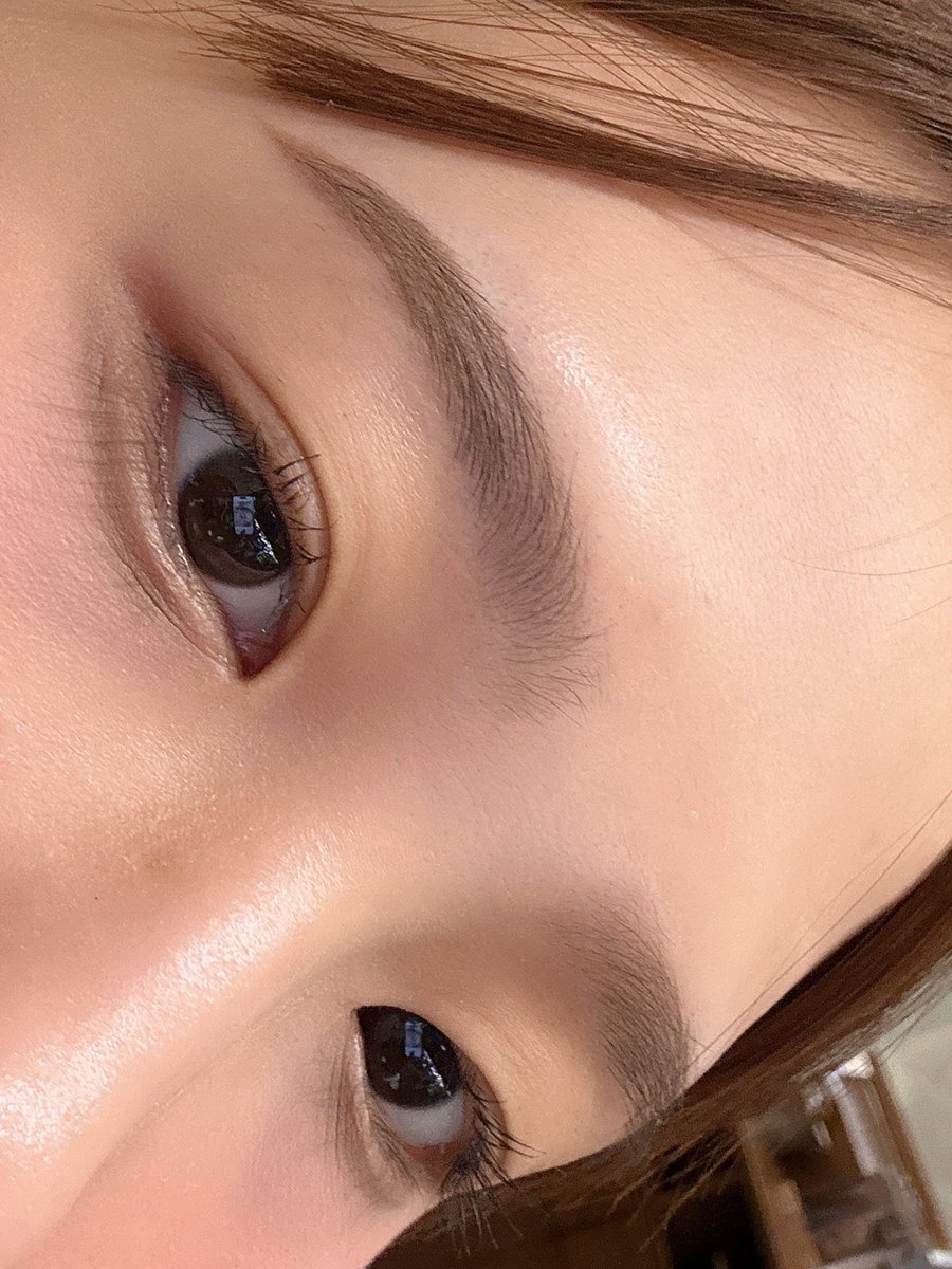 Hamkdy_'s tweet photo. เปิดโลกมาก5555555 ไป wax คิ้วที่ benefit รู้งี้มาตั้งนานแนะ ดื้อกันคิ้วเองตลอด พี่เค้าทำให้ทรงสวยมากกกกก ถูกใจ เก็บงานละเอียดดีด้วยㅠㅠ สวยกว่ากันเองพันเท่า เลิกกันละ https://t.co/YmfgLLjoQI