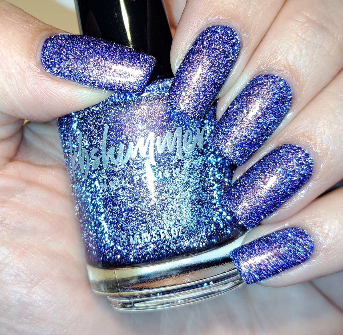 givemesparkles's tweet photo. 📸 @kbshimmer 'Novel Idea' under direct &amp; flash lighting. 🔦 #kbshimmer #indienailpolish #givemesparkles https://t.co/tbXrZMX6nY