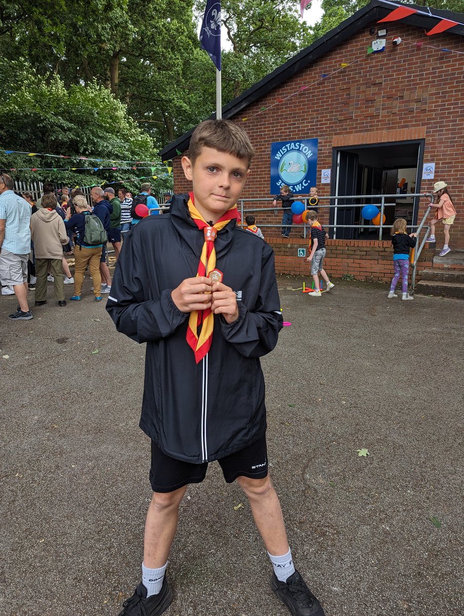 MotherwellCEO's tweet photo. Very proud #goldaward from @wistastonscouts he has worked so hard and absolutely loves being part of the #scoutingcommunity . I am sure his journey has not ended yet.
@CheshireScouts @worldscouting https://t.co/2Sgbo4x6zz