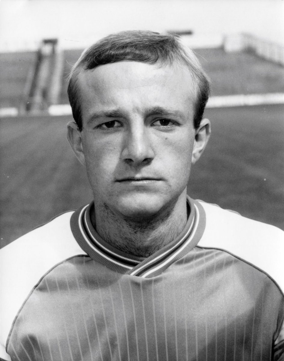 BFC_ExPlayers's tweet image. Happy 57th Birthday today to former Pool full-back &amp;amp; top man ..... Brian Butler

Hope you have a great day Brian !
👍😆🎂⚽️🍊💪⛳️🚴‍♂️
#LovesThePool
#LovesHisGolf
#LovesCycling