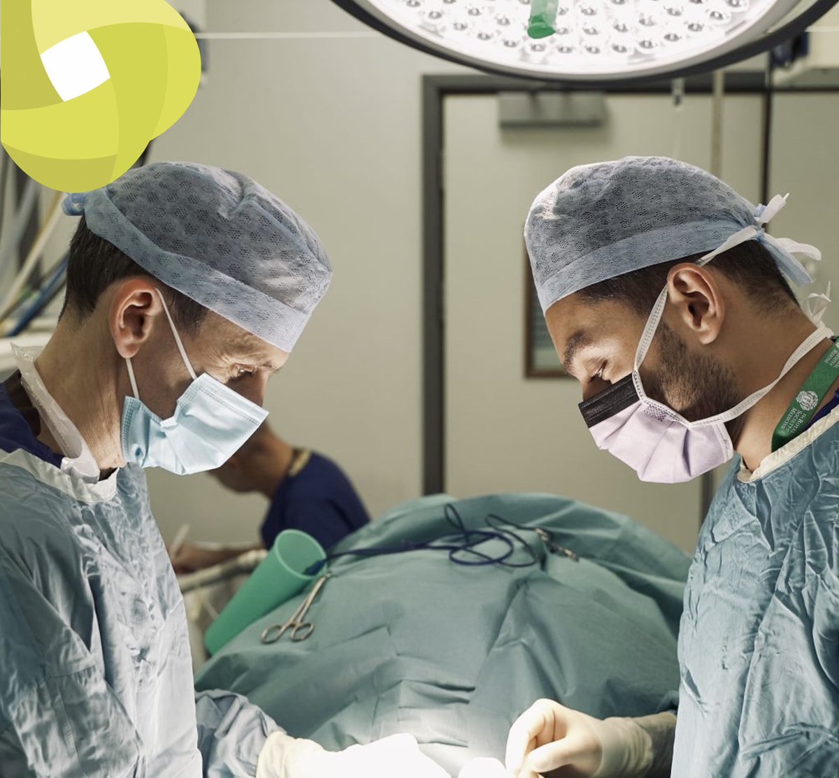 At Manchester Urology we are proud to have the highest volume infrapubic implant surgeons in the UK. Professor Ian Pearce and Mr Vaibhav Modgil are two of the leading experts, educators, and researchers in this highly specialised area of surgery.