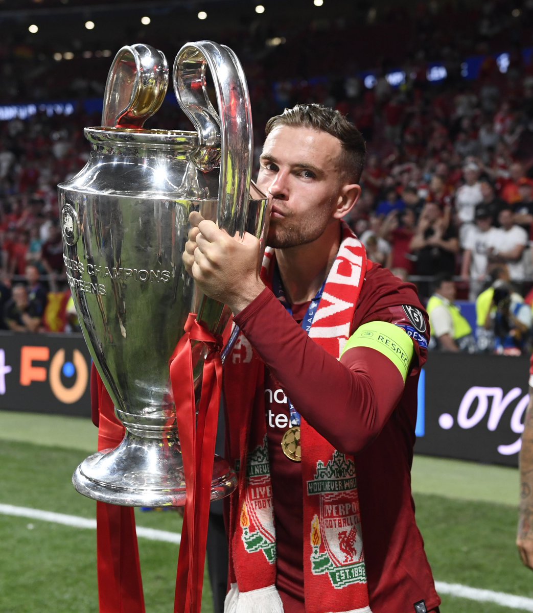 KrisAndersson86's tweet photo. You’re entitled to your opinion on Jordan Henderson &amp; that he’s not longer good enough to start for #LFC, or even play for the club, but if you disrespect him - The Captain who’s given his all for us &amp; lifted every trophy - you’re a fucking disgrace of a supporter &amp; can fuck off! https://t.co/51ILbZ100y