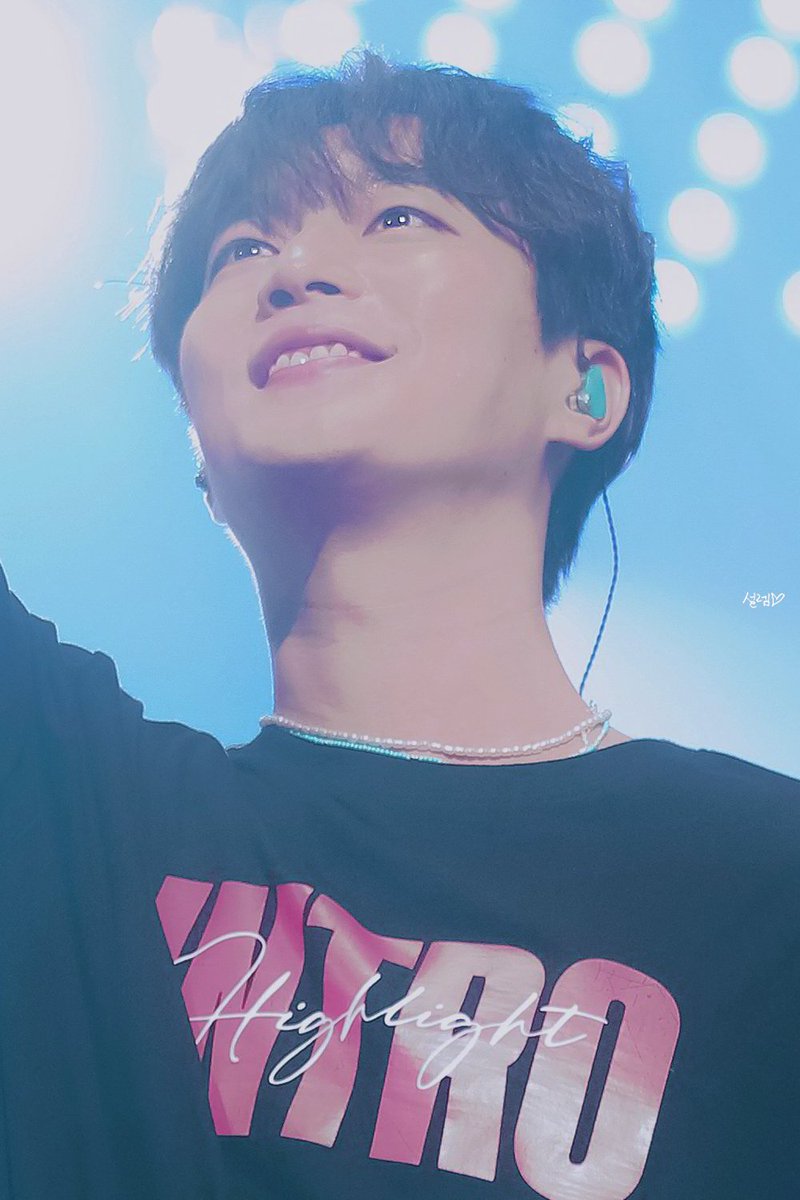 설렘💛 tweet media