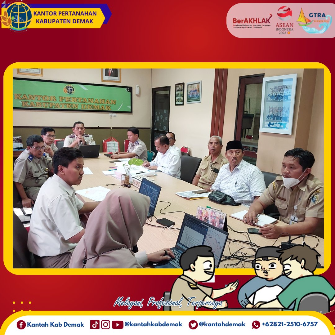 kantahdemak's tweet photo. Telah dilaksanakan Rapat Koordinasi dengan Balai Besar Wilayah Sungai & Pemerintah Desa Sriwulan terkait Percepatan Pembangunan Jalan Tol Seksi I Semarang-Demak di ruang rapat Kantah Demak, Senin, 3/7/2023.
#ATRBPNDemak
#Simerah
#SiapMelayanidenganRamahdanAmanah https://t.co/kOwYWu0x0c