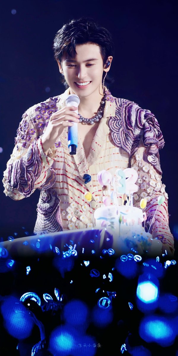 ariagao's tweet photo. I vote for #ZhangZheHan for the most handsome man alive  #MHMA2023ZHANGZHEHAN @thenetizensreport  #netizensreport @zhangzhehan_super3 https://t.co/ZapmdSR6Mc