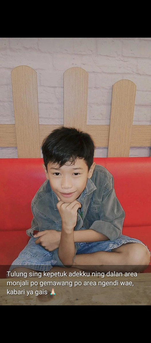 Bantu share, adek sy hilang

Kronologi pagi jam 7.40 dimarahi om saya, &amp; disentak kon minggat, habis itu lari gatau kemana jam 7.45 
Pakaian terakhir kaos gambar kartun lengan warna merah celana jeans pendek, sendal biru

Alamat: pogung rejo Sinduadi Mlati Sleman
📸:<a href="/Chachaagnw1/">Chachaagnw</a>
