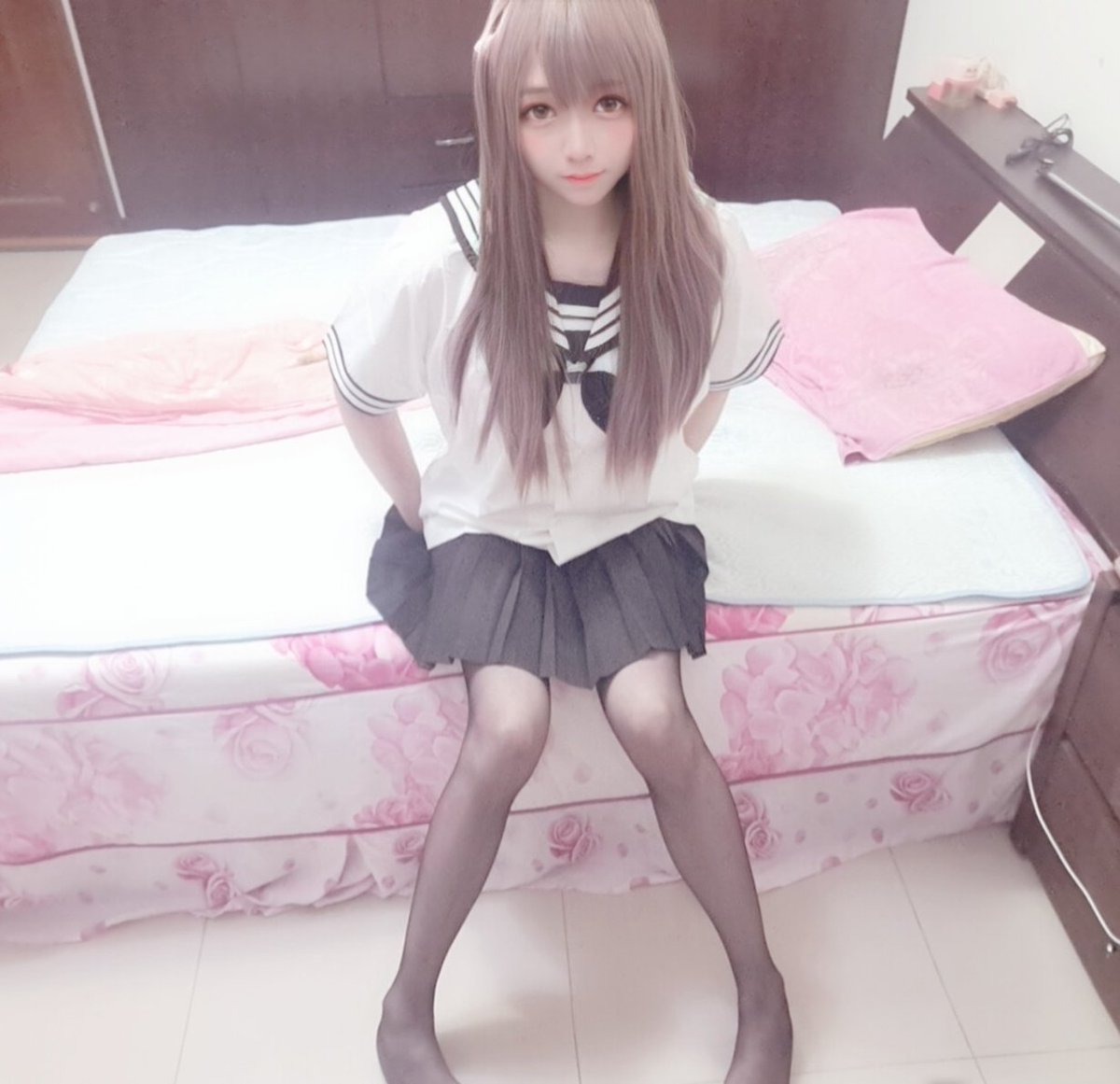 yingtinglee1225's tweet photo. JK一下🥰 https://t.co/2Zcc1S5Uii