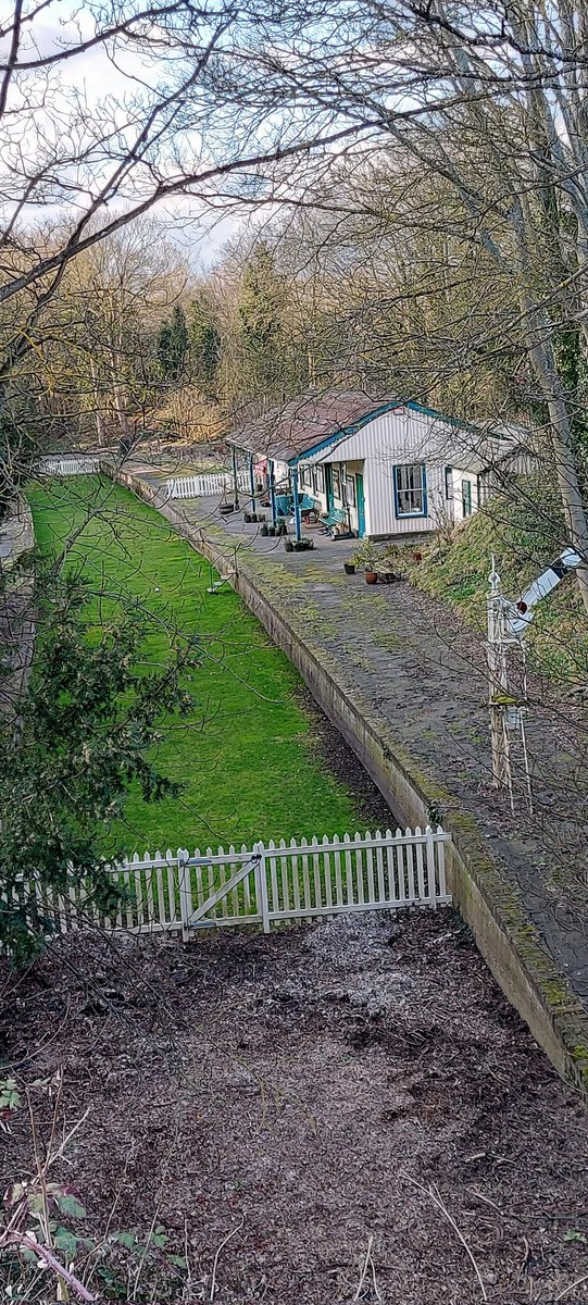 TonyHom33's tweet photo. @Kentishtrivia The old #Bishopsbourne station on the #ElhamValleyLine, now a private residence https://t.co/4PFW0zBo9F