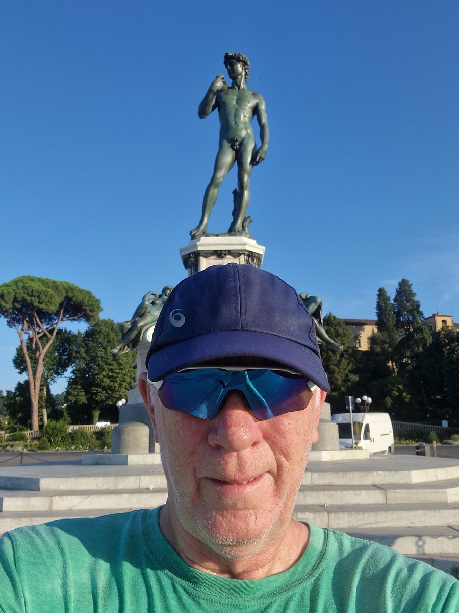 What a beautiful scenic run up to Michaelangelo Square this morning to see the sun come up at the statue of David.
The 1km hill climb was quite tough but enjoyable once you get to the top.
Florence is absolutely 😍 #lovingflorance #italy 
<a href="/racecheck/">racecheck.com</a>
<a href="/UKRunChat/">UKRunChat</a> 
<a href="/uktri/">UK Triathlon</a>