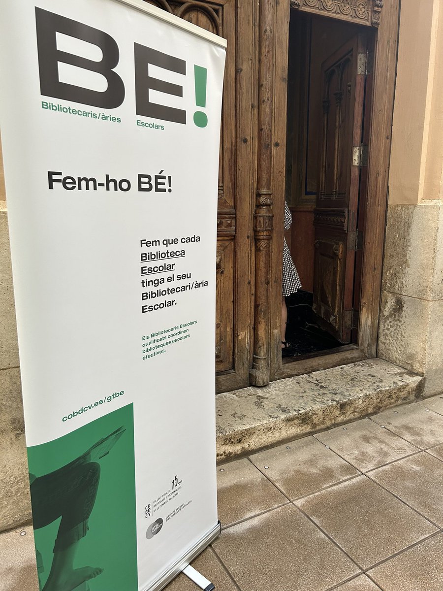 cobdcv's tweet photo. Tot a punt per a la #3JornadaBEVLC. Sota el lema “El futur és BE”, ressaltem la importància de les biblioteques i bibliotecaris/àries escolars en cada centre educatiu. D’ací a no res comencem!

https://t.co/p6Fl7HraRy

Et contem tot el que passe👇����

#COBDCV #ElFuturésBE https://t.co/TWINalDH8m