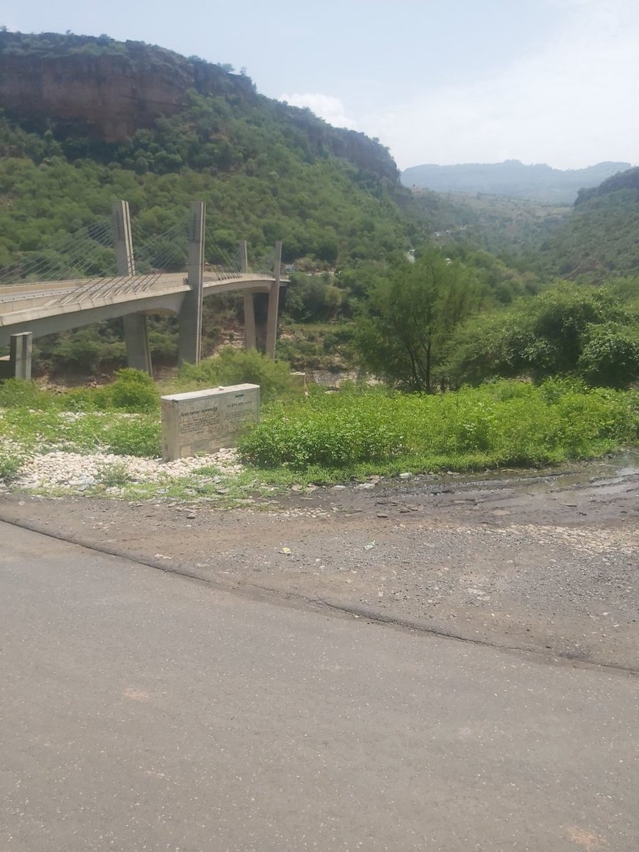 MujanamaM's tweet photo. Always mountains the  bank of river we build the bridge,  but our friendship we focus on division and differences for self defence people  need love, care and communication. https://t.co/igVmMB2udY