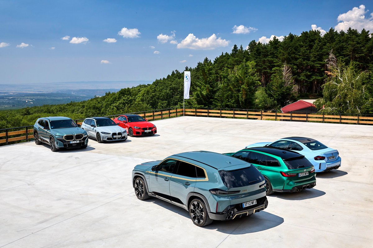 BMWEspana's tweet photo. No, no estás viendo doble. Es real.
¿Tienes un favorito?
#TheM2 #BMWXM #TheM3 Touring #MartesconM https://t.co/WG99Ida6en