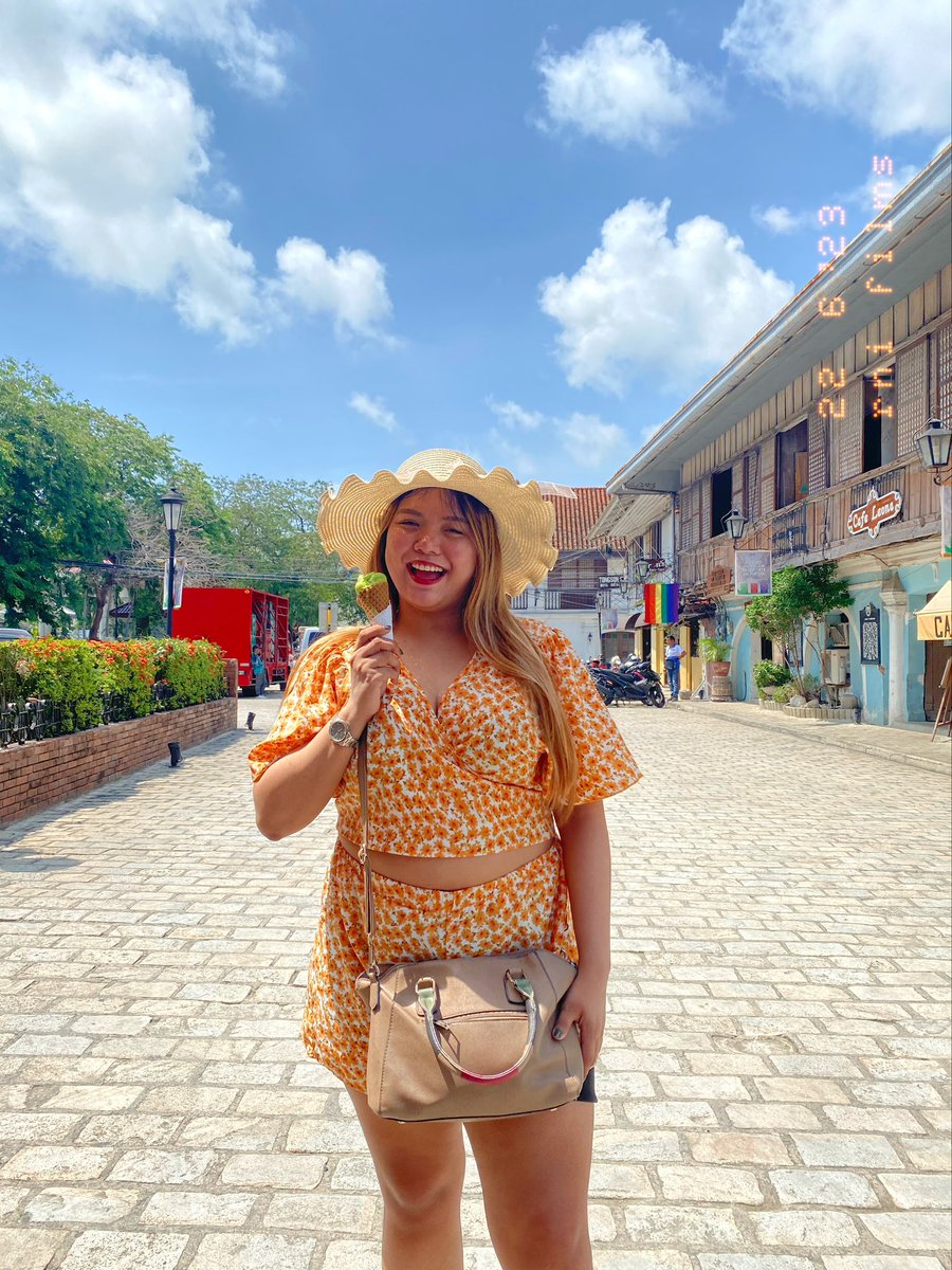 Engr_Joy_'s tweet photo. Enjoying the view and the authentic Vigan Ice-cream.
πVigan Ilocos Sur
@officialpiph @TourismPHL
#LoveThePhilippines #DOT #Vigan https://t.co/7gKhKgGjm6