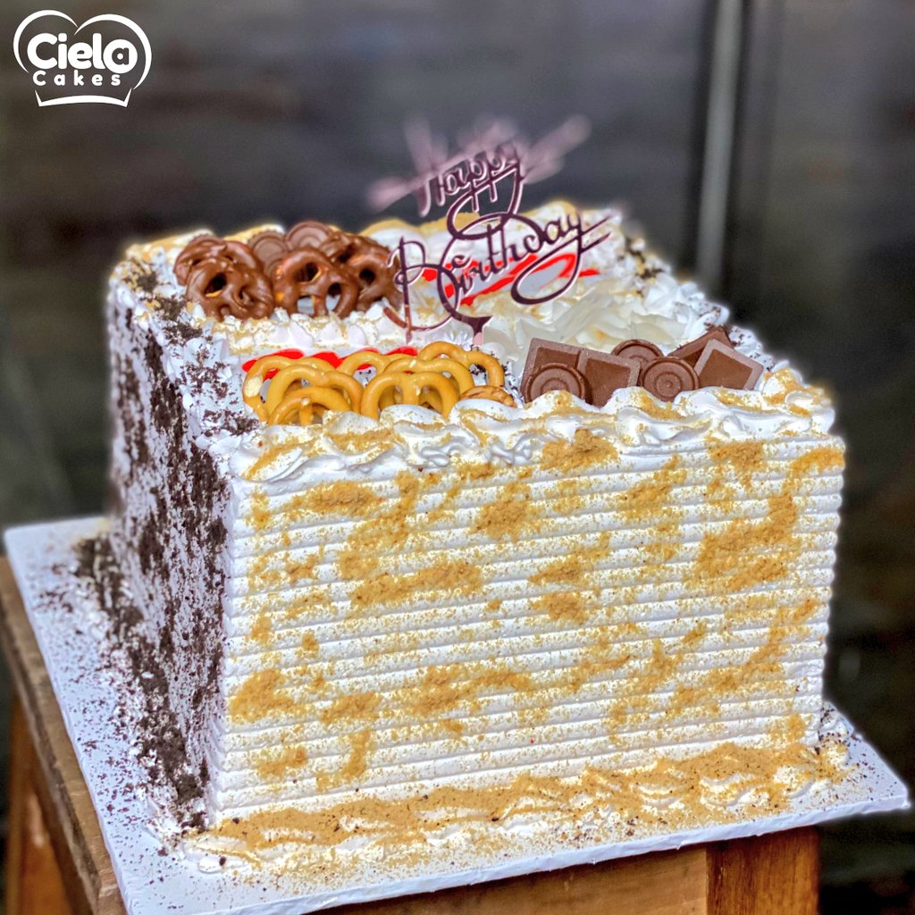 Cielacakes's tweet photo. 4 pics, one word:
YUMMY😭😭 https://t.co/iq2ktyh5aT