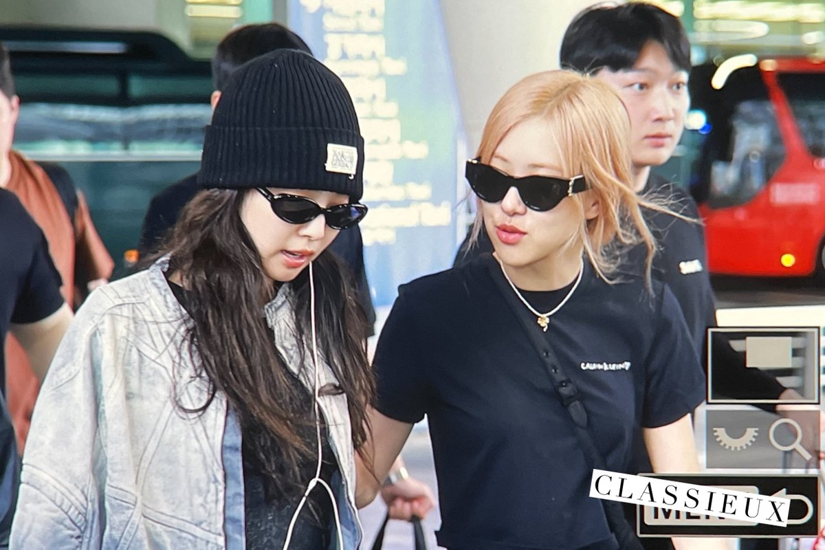 CLASSIEUXforJEN's tweet photo. 230704 incheon 🤍
#블랙핑크 #제니 #BLACKPINK #JENNIE @BLACKPINK https://t.co/ucpTwOExDw