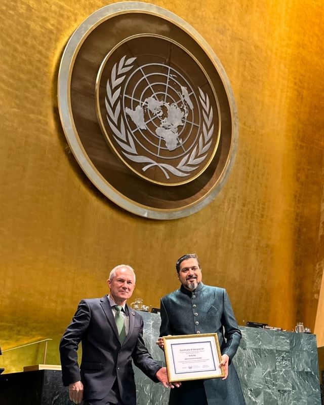 earthdayasia's tweet photo. Congratulations to @rickykej, EDN-India Ambassador! He was honored with the UN Goodwill Ambassador plaque by @UN_PGA, President of the UN General Assembly, at UN Headquarters, NY on June 16. As an #ArtistForTheEarth, Ricky Kej's music brings lasting change for future generations. https://t.co/0LDJyUMK9K