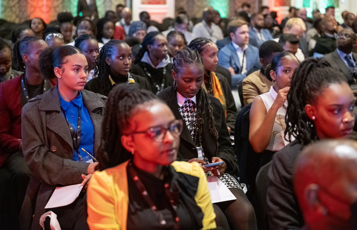 PetraJayaMP's tweet photo. KENYA | Selasa | 4 Julai 2023

Hari ini menyampaikan ucaptama di Malaysia Palm Oil Forum-East African Region 2023 (MPOF 2023) di Nairobi, Kenya.

#TPMFY
#MPOF2023 
#mykomoditi
#misisawitKenya
#misiKenyaKPK
#KerajaanPerpaduan
#MalaysiaMADANI https://t.co/lc1OLOqRbp