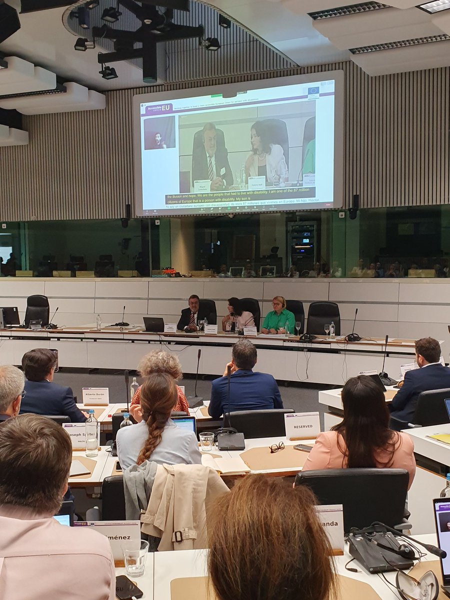 🇪🇺 We joined the launch event of the #AccessibleEU centre! We look forward to discuss, together with @EU_Commission and all stakeholders, accessibility barriers for deaf people!