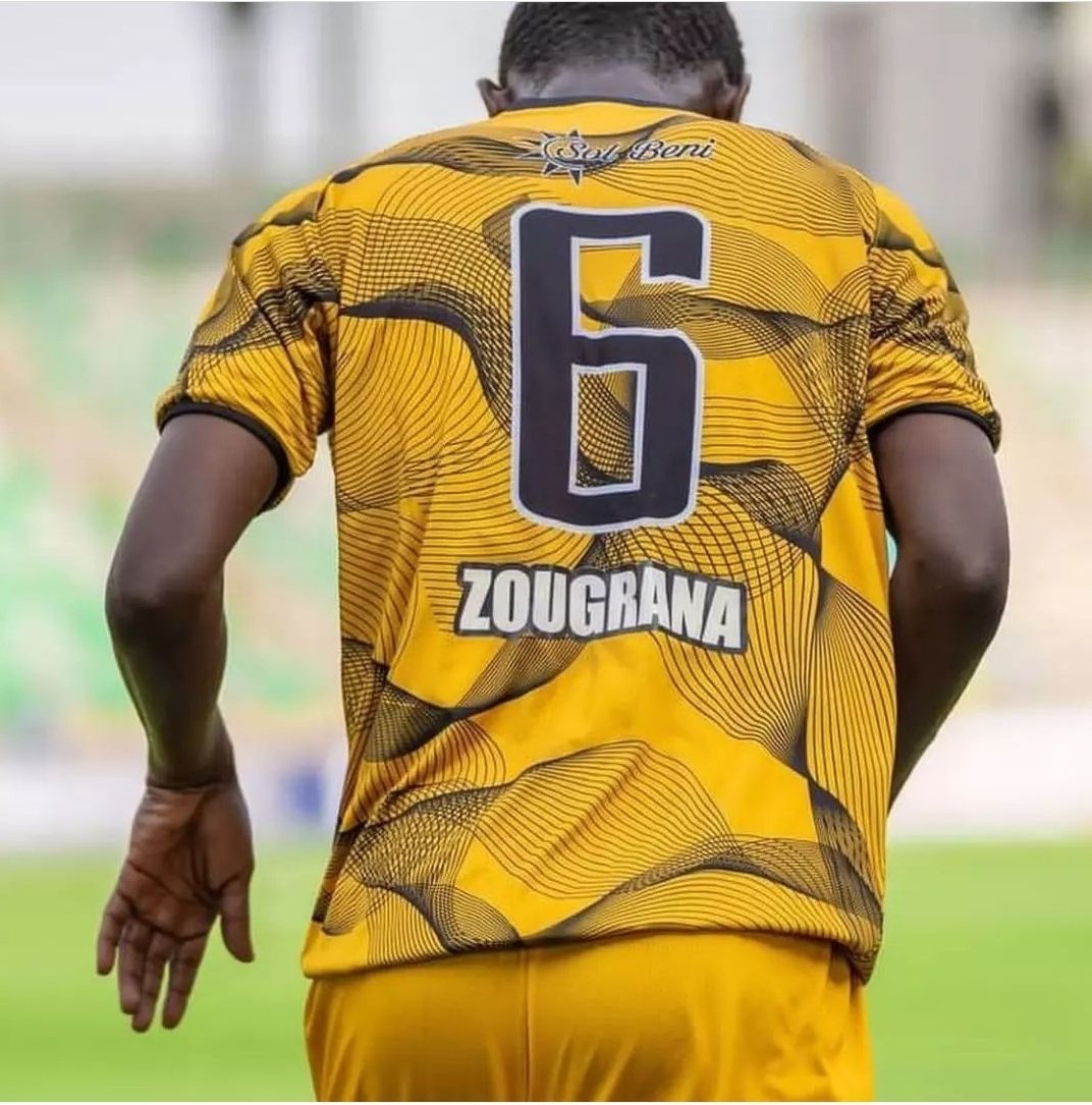 davidpascol's tweet photo. Yanga yafanya kufuru  kwa Mo zougrano wa Asec Mimosas 
Pamoja na Winga  kinzumbi kutoka Mazembe kuna huyo Mshambuliaji hatari, anatoka  Nchini Ghana 🇬🇭 https://t.co/e9AoqmzLqs