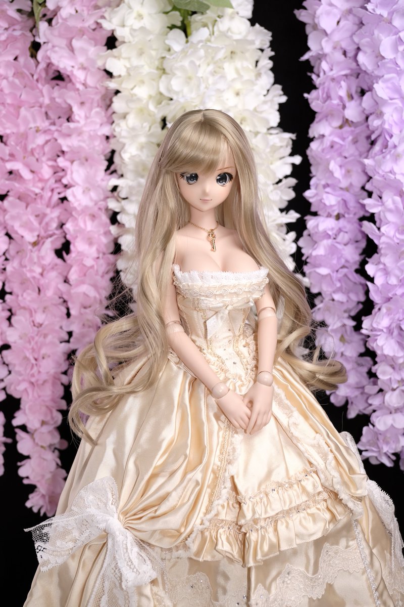 psjruri's tweet image. Leonora 예뻐요. 다른 색상으로 한벌 더 가지고싶네~
#Ancienne #Leonora #Smartdoll #SmartdollKizuna #SmartdollMelody