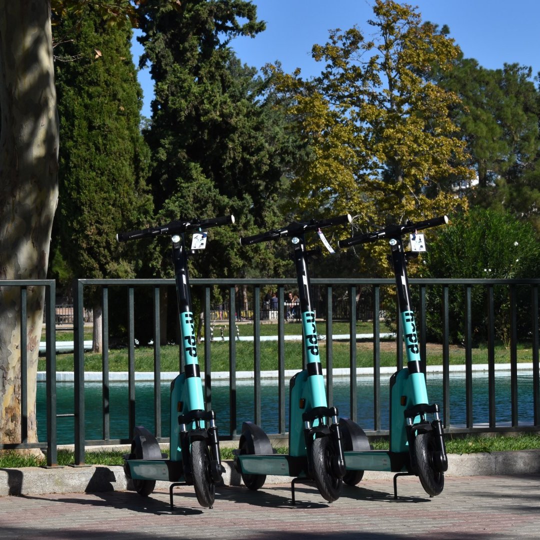 HoppGreece's tweet photo. Good morning Hoppers 💙🛴
📲https://t.co/2J22EXziyo
#hopp #hopp_Greece #ebikes #escooters #micromobility #kifisia #voula #vari #vouliagmeni #varkiza #preveza https://t.co/0hEoT8qjG7