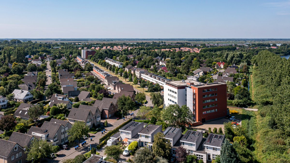 Het Bouwinvest Residential Fund heeft recentelijk 327 woningen verkocht aan Grouwels Vastgoed. De woningen bevinden zich verspreid over de steden Amsterdam, Gouda en Groningen.

bouwinvest.nl/nieuws/laatste…