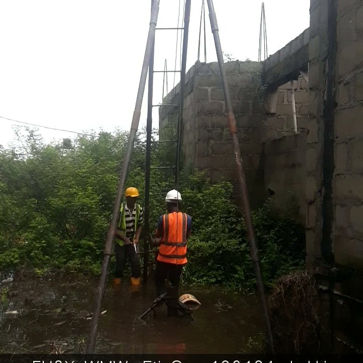 Jonjoe_Geotech's tweet image. is conducting a groundbreaking subsoil investigation to ensure a solid foundation for the future. 🏗️💪 Stay tuned for more updates on this exciting project! #SubsoilInvestigation #GeotechnicalExploration #EtiOsaUnveiled #EngineeringWonder