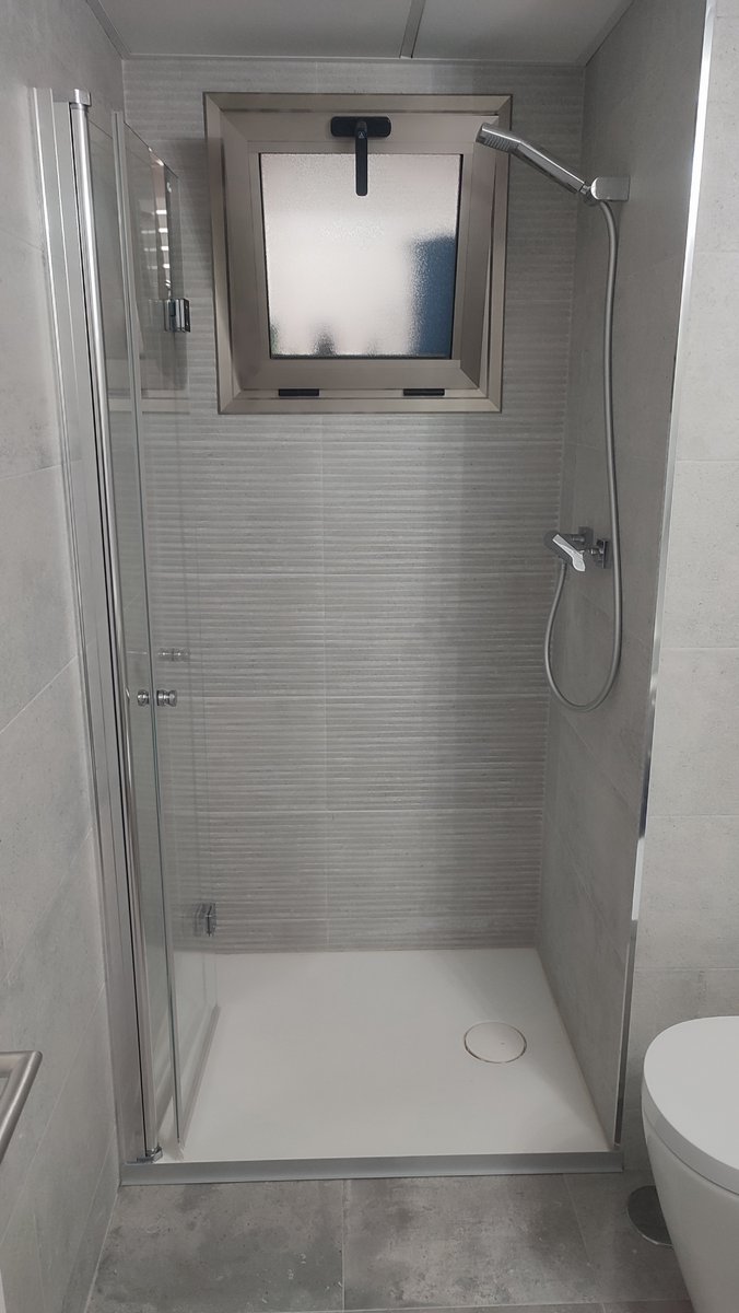 AlubanoProduban's tweet photo. Fabricante Mamparas de baño y ducha Málaga Alubaño Produban
#Mamparas #Baño #Vidrio #Reforma #Ducha #Bañera #Málaga
https://t.co/ypJ88XP8Go 952236016 https://t.co/GEPdYhd0sx