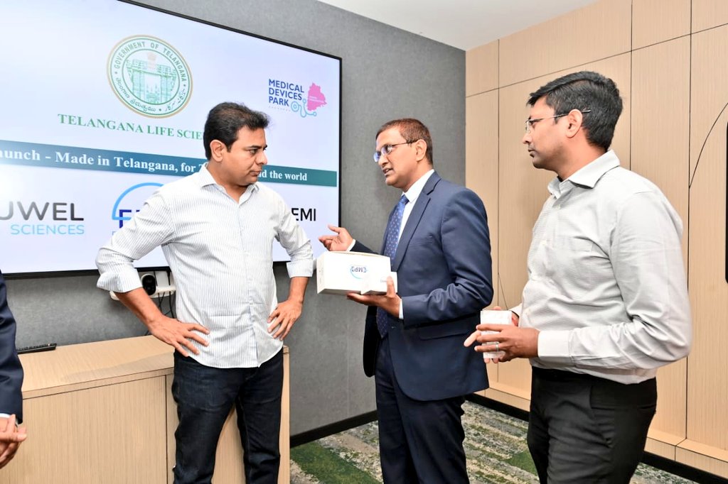 MinisterKTR's tweet photo. ‘Made in Telangana’ vision takes vibrant form. 

Medical Devices Park setup by the Government of Telangana has been producing world class medical products from Telangana, for Telangana and the world. 

Industries Minister @KTRBRS launched world-class, world’s first, ‘Made in Telangana’ innovative products by three homegrown companies; 
➡️ Huwel Life Sciences
➡️ EMPE Diagnostics and 
➡️ BlueSemi. 

➡️ Huwel Lifesciences developed Huwel UniAmp is India’s first device approved by the CDSCO with unique amplification process and sensitivity and specificity at par with RTPCR. And, they developed Hemomeasure and FerriQuant, which is India’s first Hemoglobin testing device and Semiquantitative LFA ferritin test.

➡️ EMPE Diagnostics launched their first of its kind in the word test kit for MDR-TB Rifampicin and Isoniazid along with controls

➡️ Blue Semi, a @THubHyd headquartered company, launched EYVA, world's first gadget that can measure 6 key vitals in just 60 seconds including non-invasive blood glucose (no prick/ no pain) with just a touch. 

#TremendousTelangana
#Telanganaleadslifesciences