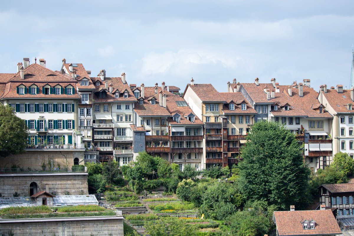 wander_ways_'s tweet photo. 🌟 Discover the Timeless Charm of Old City Bern 🏰

✨ Step into a world of history and beauty as you explore the captivating streets of Old City Bern. This UNESCO World Heritage site will transport you back in time with its well-preserved medieval architecture. https://t.co/8enipiAj01