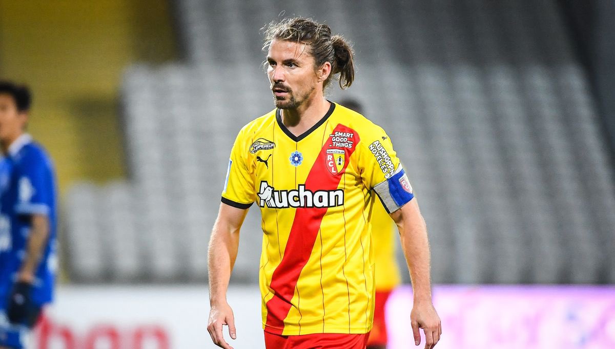jossl1_'s tweet photo. 🔴 BREAKING ! Yannick Cahuzac 🇫🇷 (38 ans) va rejoindre le staff de  l'OGC Nice ! 🔚

(@Santi_J_FM) https://t.co/HqnUniHOAi