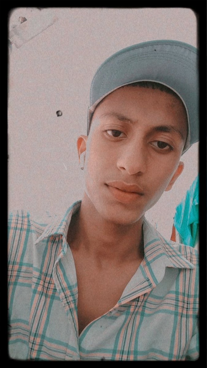 ArpitYadav01's tweet photo. बड़ी अजीब होती हैं ये यादें,

कभी हंसा देती हैं कभी रुला देती हैं ! https://t.co/PQw04rAWc6