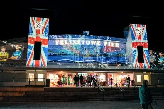 EastSuffolk's tweet image. It's 65 days until Stage Five of the Tour of Britain starts and ends in Felixstowe.
The pier was lit in celebration of news that riders will begin and end their race around the county on the East Suffolk coast after also passing Framlingham, Leiston and Woodbridge on 7 September.