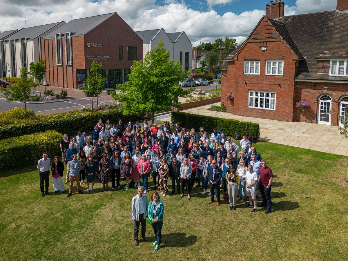 Superb networking and exchanging thoughts and new ideas at our @UoB_IAHR Away Day with @KKCheng4 and @terobertsbham #weareIAHR