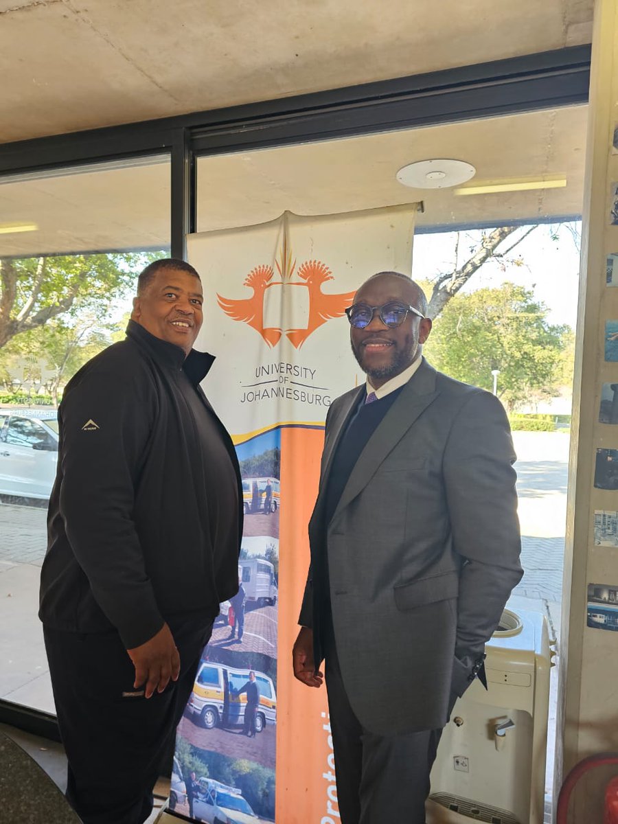 YoseBila's tweet photo. Sir, @SYalaghuli, congratulations on your new position as Professor at the University of Johannesburg , SA. A leader is one who knows the way , goes the way and shows the way. 
Cher Aîné , Félicitations et respect , aujourd' hui Professeur à l' Université de Johannesburg. Fierté. https://t.co/VMMEB5BMWE