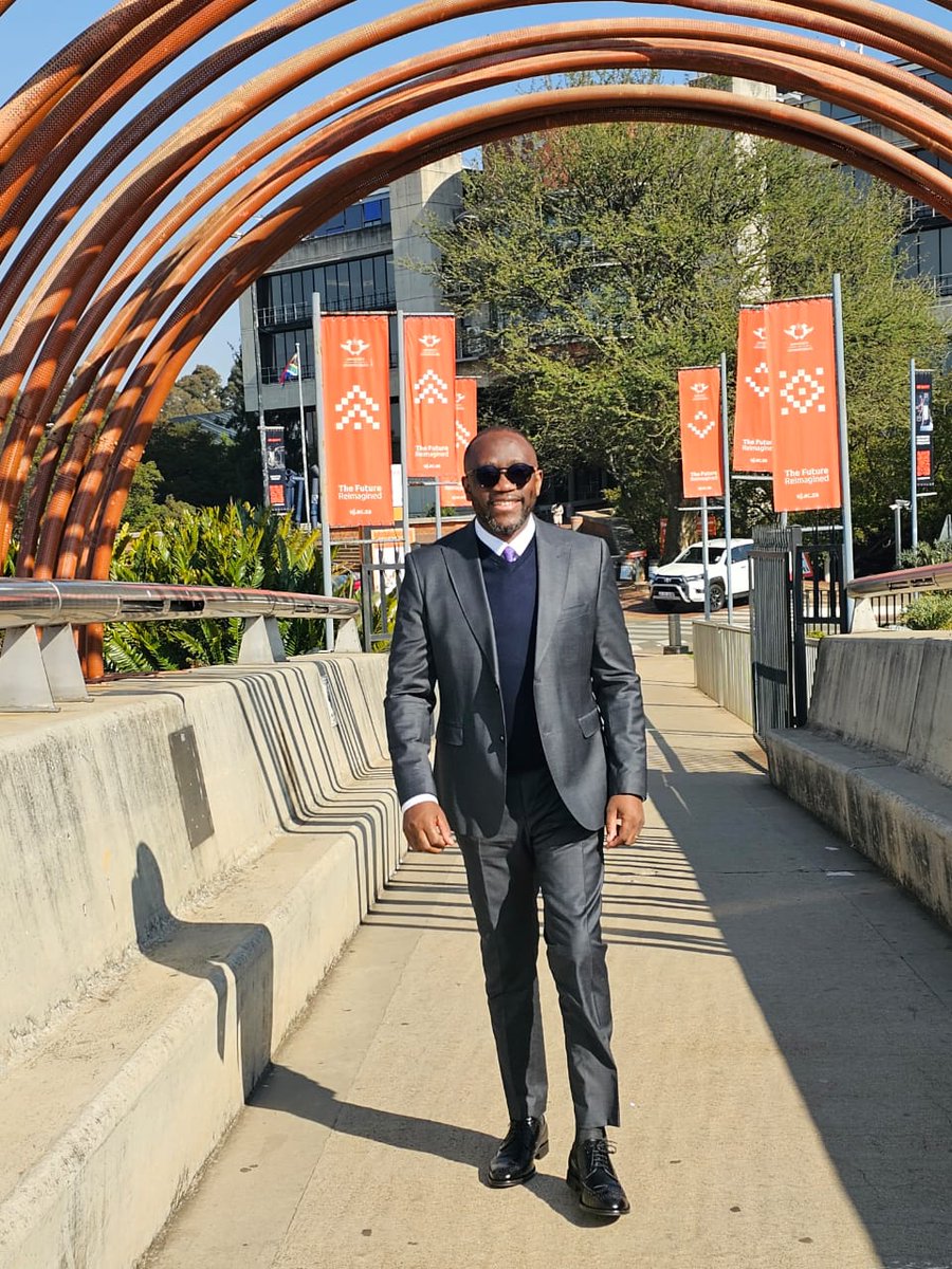 YoseBila's tweet photo. Sir, @SYalaghuli, congratulations on your new position as Professor at the University of Johannesburg , SA. A leader is one who knows the way , goes the way and shows the way. 
Cher Aîné , Félicitations et respect , aujourd' hui Professeur à l' Université de Johannesburg. Fierté. https://t.co/VMMEB5BMWE