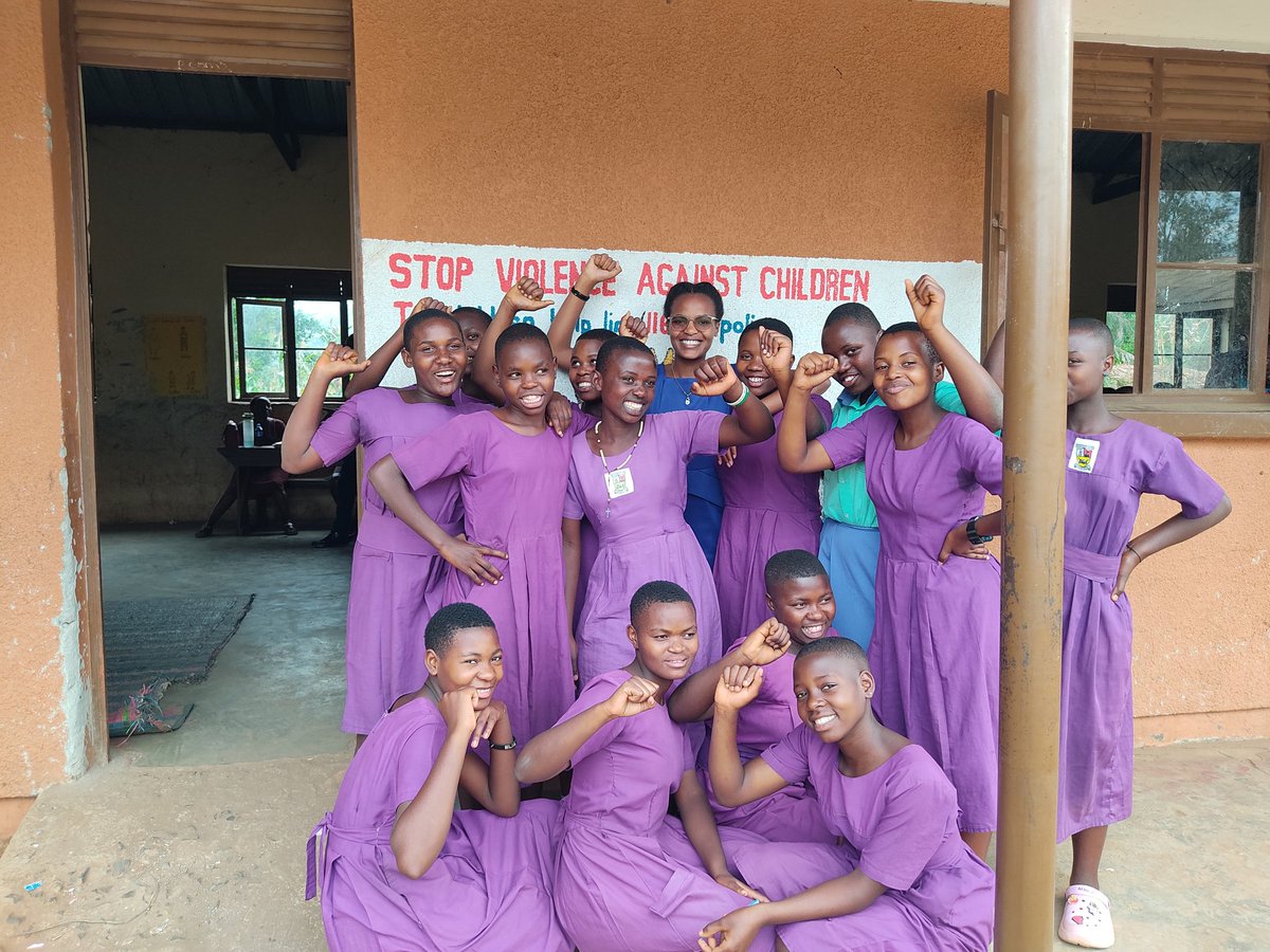 YfcUganda's tweet photo. Yesterday, we deduced data collection for #Isingiro by conducting an #Endline survey.
This survey assesses changes in knowledge, attitudes, & behaviors related to #GirlsAgency & is vital for evaluating impact & informing decision-making based on evidence.
#AmplifyHer #LocalAction https://t.co/H79rYfhd8o