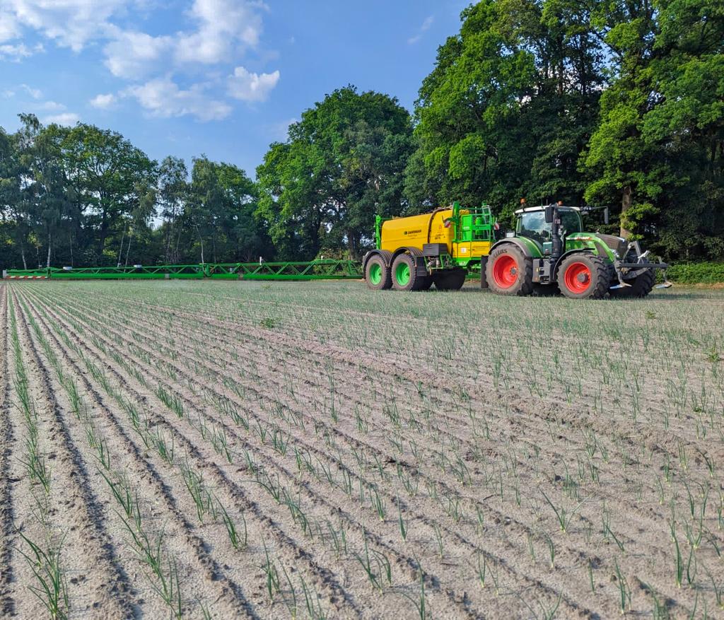 Verleng je spuitlicentie 5 &amp; 6 juli.

5 juli @ Loonbedrijf Blankenspoor.
Locatie: Braeckweg 18, 6732 GA Harskamp.
Tijd: 14.00u.

6 juli @ Forward Farming, Abbenes.
Locatie: Kaagweg 50, 2157 LH Abbenes.
Tijd: 15.00u. &amp; 19.00u.

#SprayOperatorLicense #Training <a href="/Agrifirm/">Agrifirm</a>